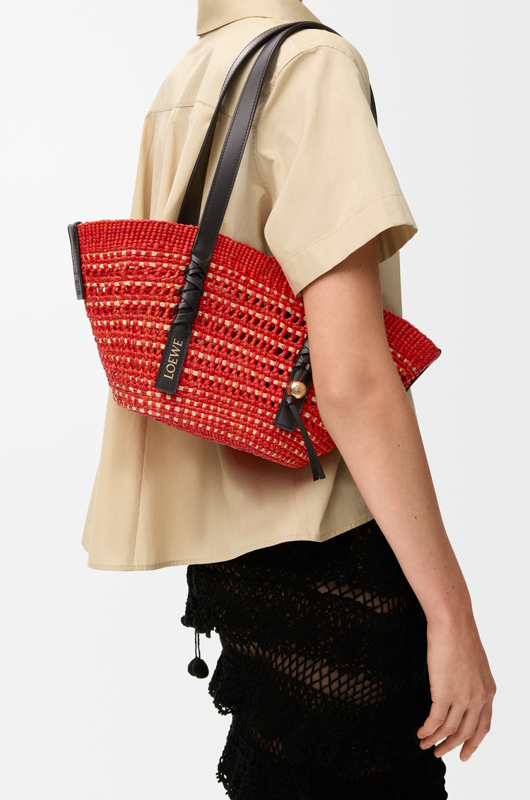 LOEWE Small Braid basket in iraca palm and calfskin Red/Natural