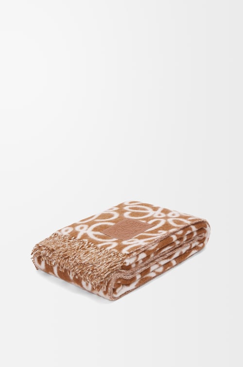 LOEWE Manta Anagram en alpaca y lana Marrón/Blanco plp_rd