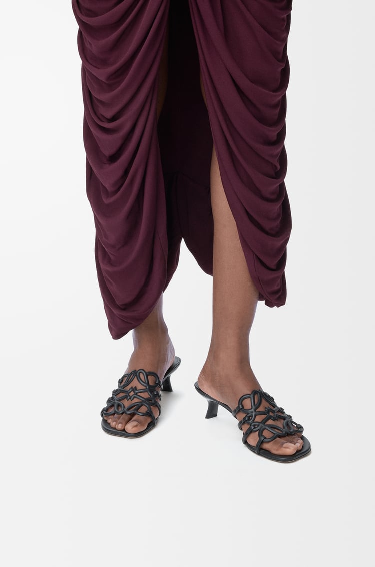 LOEWE ペタル アナグラム スライド（ソフトカーフ） ブラック