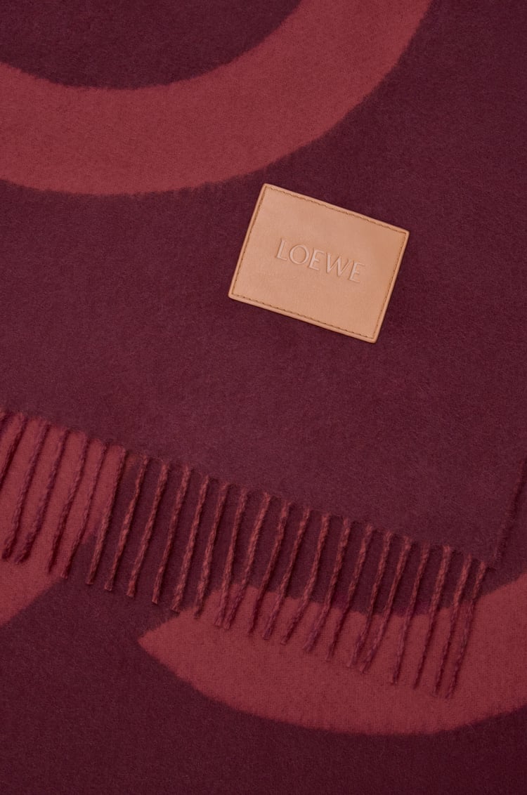 LOEWE Blanket in wool and cashmere Burgundy/Mahogany