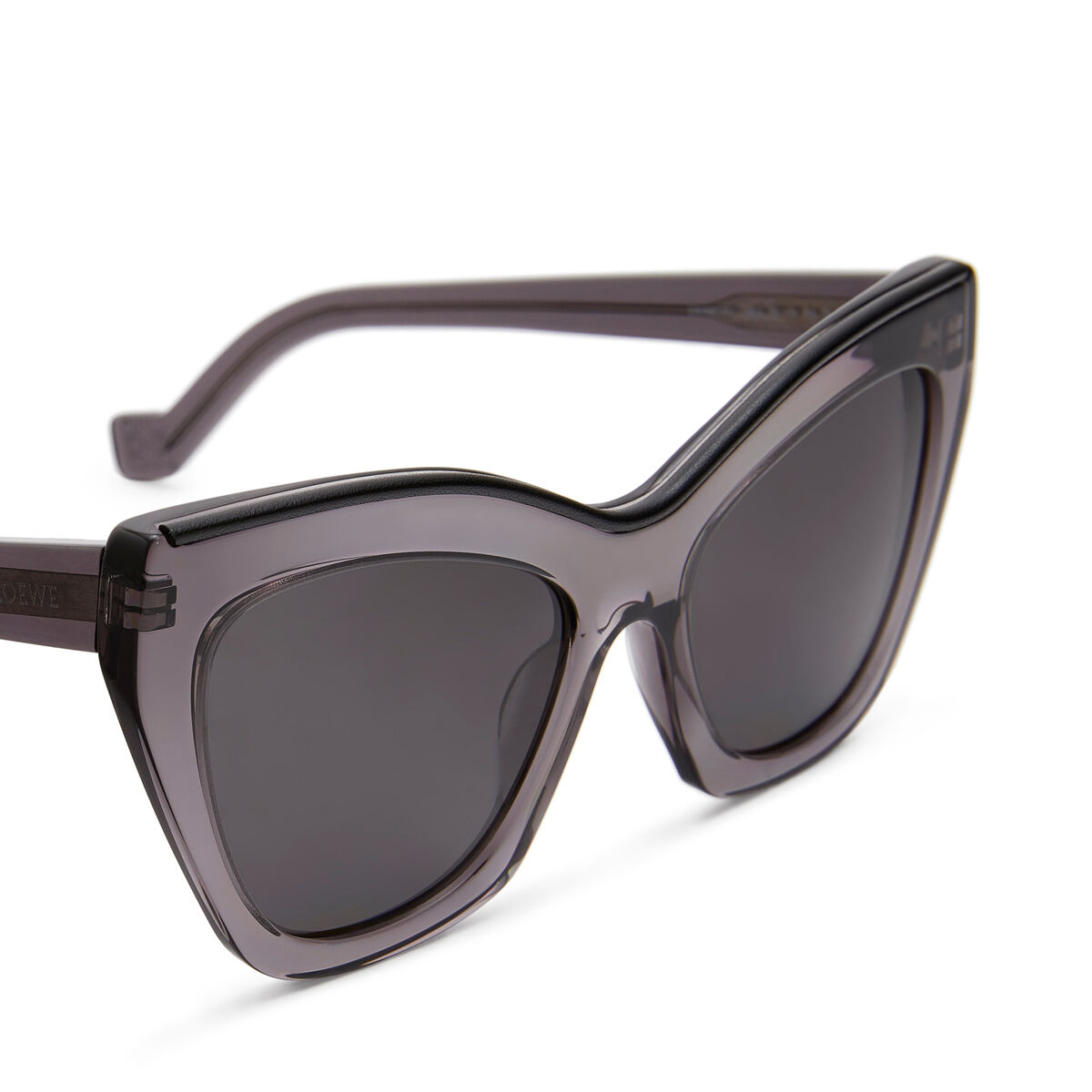 LOEWE Cateye Sunglasses Transparent Grey/Black front