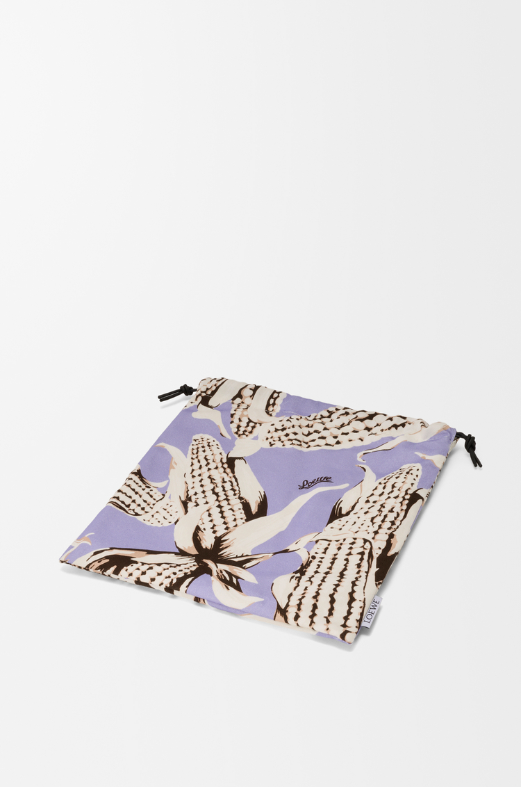 LOEWE 小号帆布玉米抽绳手拿包 白色/淡紫色