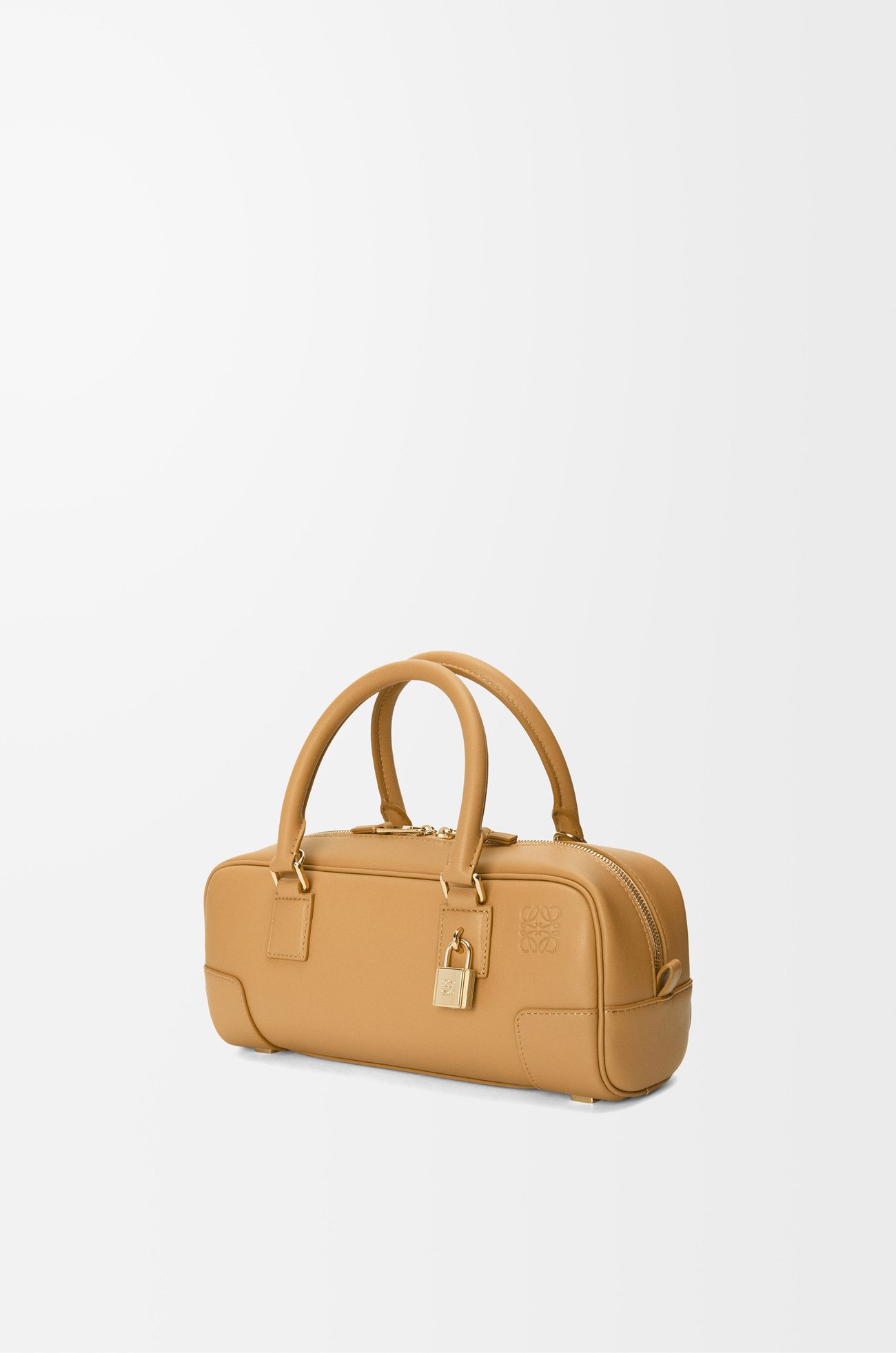 LOEWE 納帕小牛皮 Amazona 23 短版包款 溫暖沙漠色