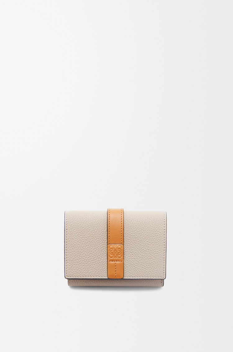 LOEWE Trifold wallet in soft grained calfskin Light Oat/Honey