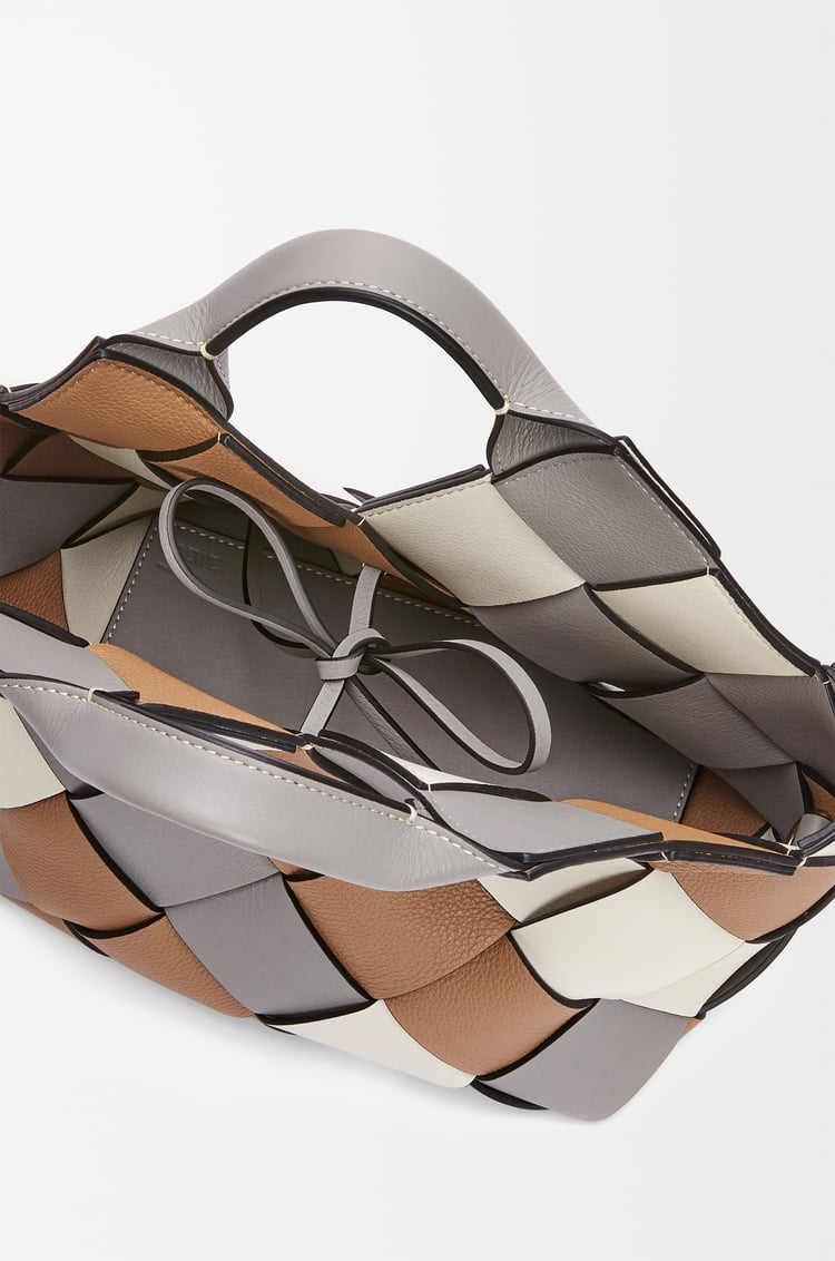 LOEWE WOVEN BASKET SMALL BAG Smoke/Moka