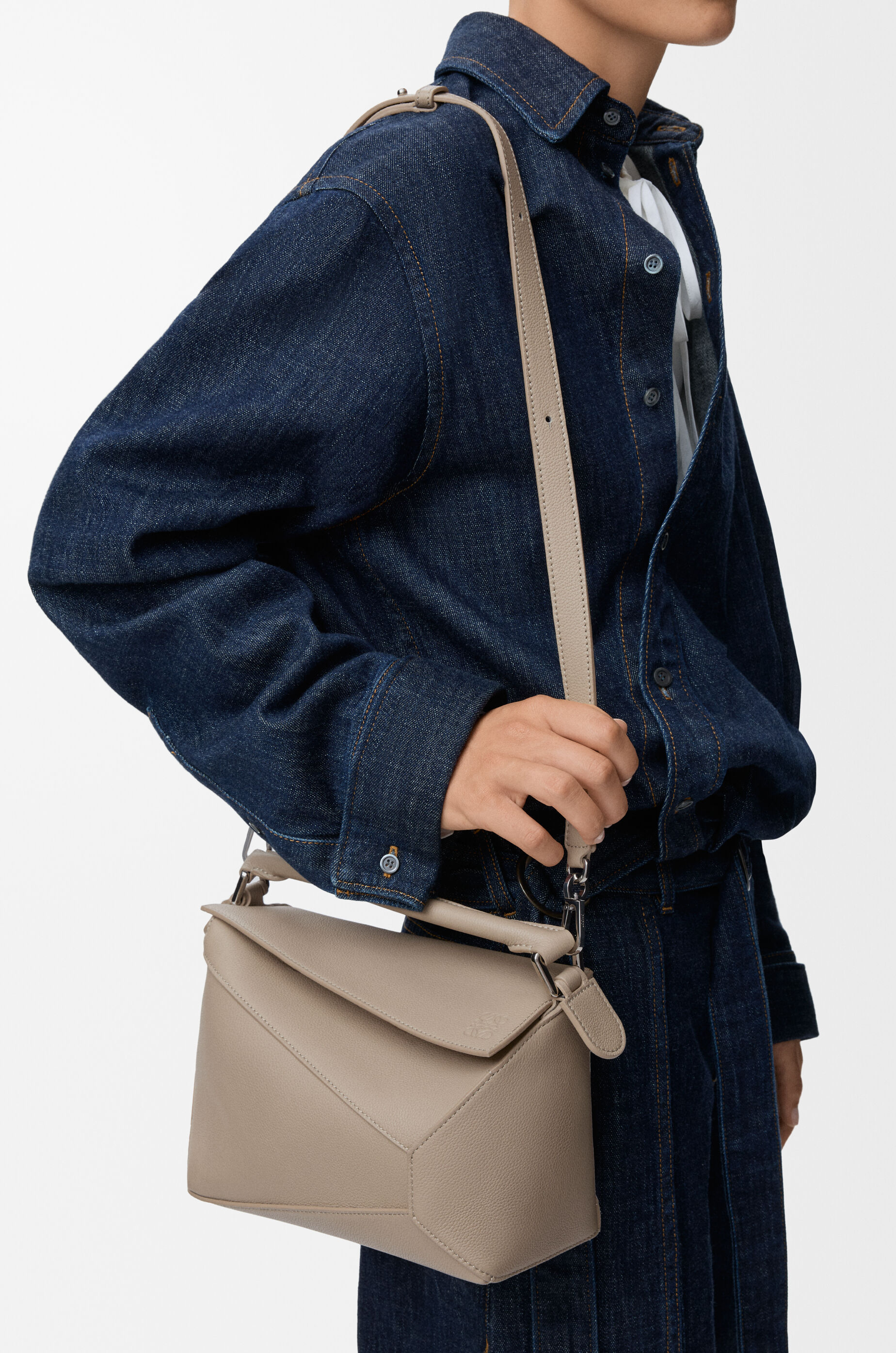 Small Puzzle Edge bag in soft grained calfskin Brown - LOEWE