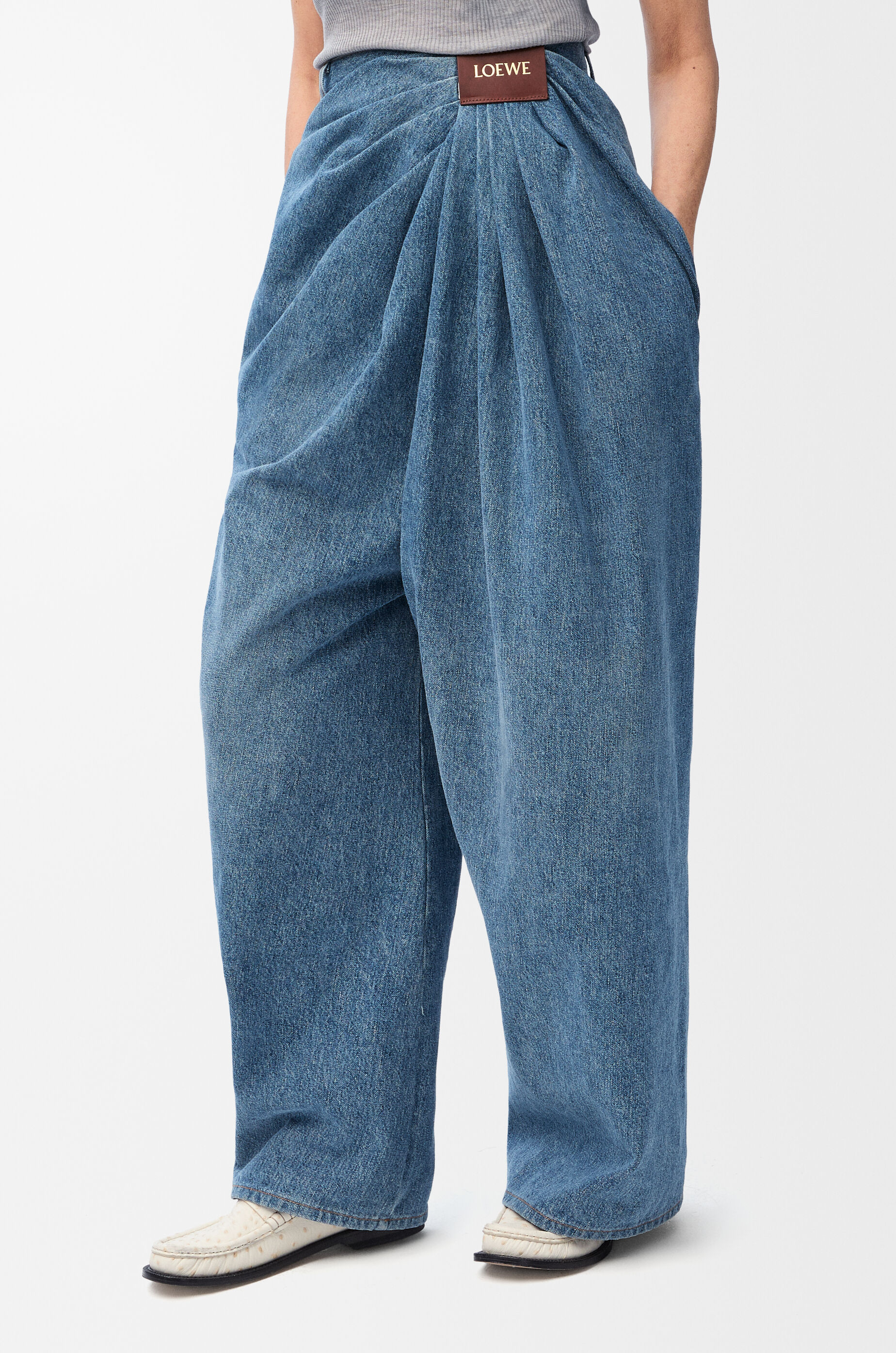 ロエベ ドレープジーンズ ドレープ ジーンズ（デニム） ブルー - LOEWE