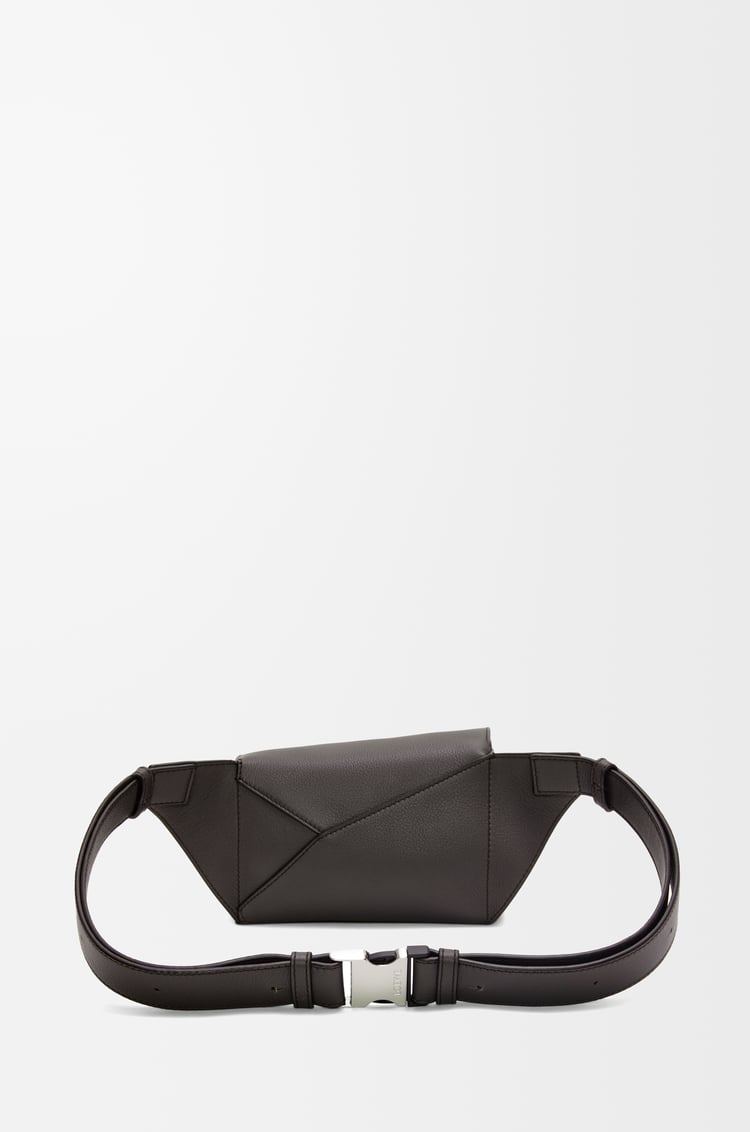 LOEWE Riñonera Puzzle mini en piel de ternera Gris Oscuro