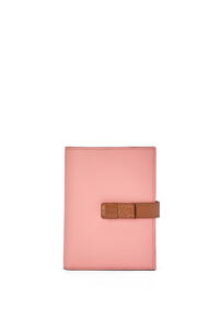LOEWE Medium vertical wallet in soft grained calfskin Blossom/Tan