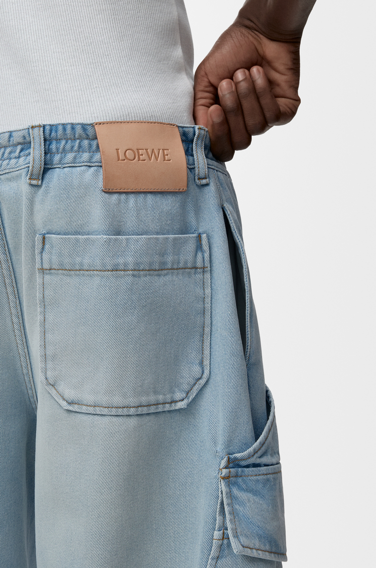 LOEWE Pantalón corto cargo en denim Azul Lavado