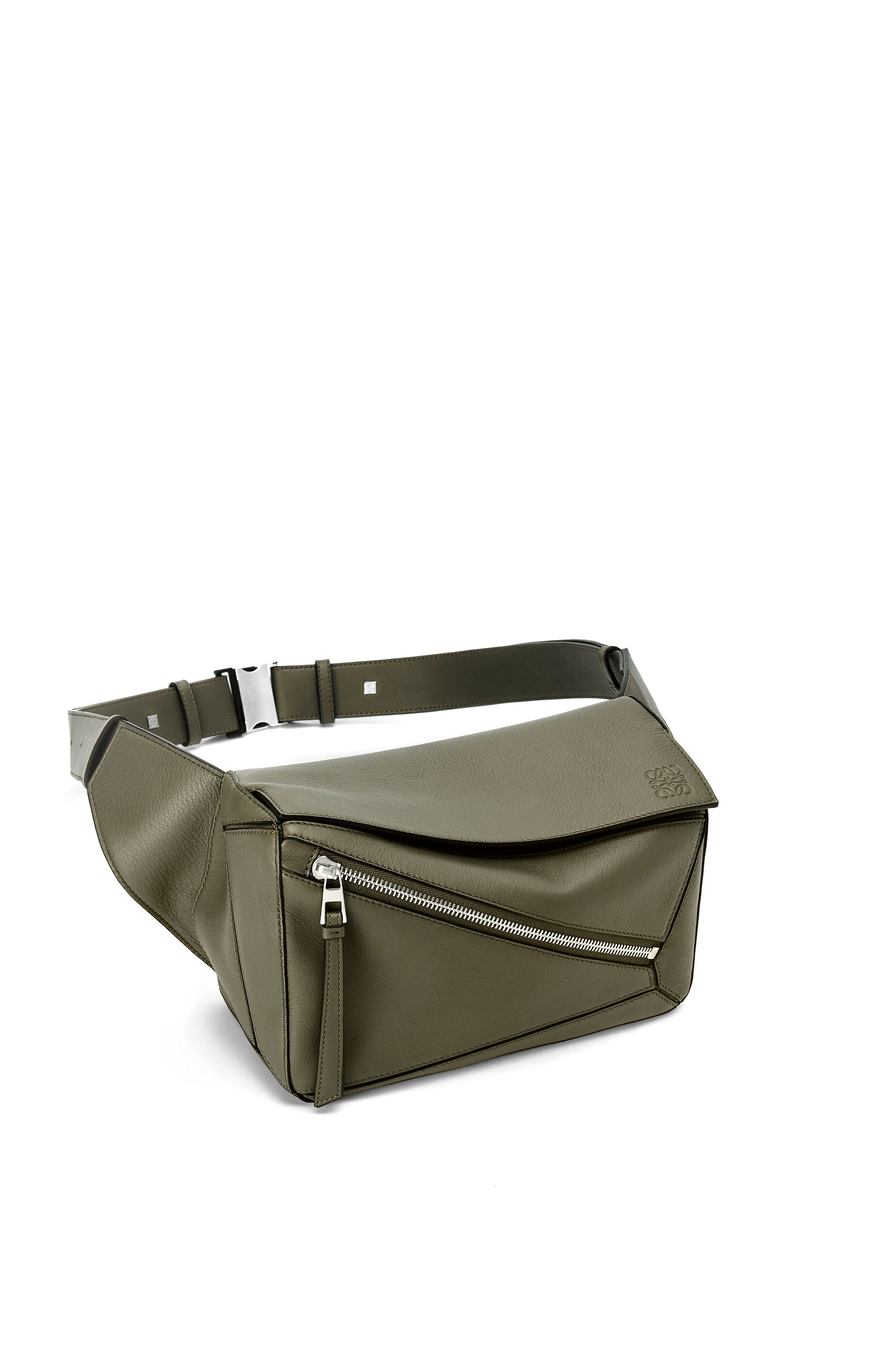 います LOEWE バムバッグ スモール (クラシックカーフ)の通販 by 利恵 
