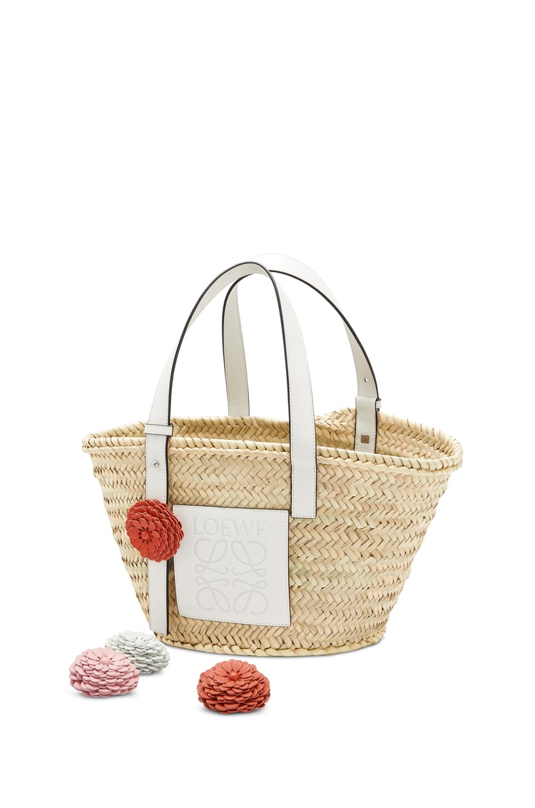 LOEWE Stud flower in calfskin Coral