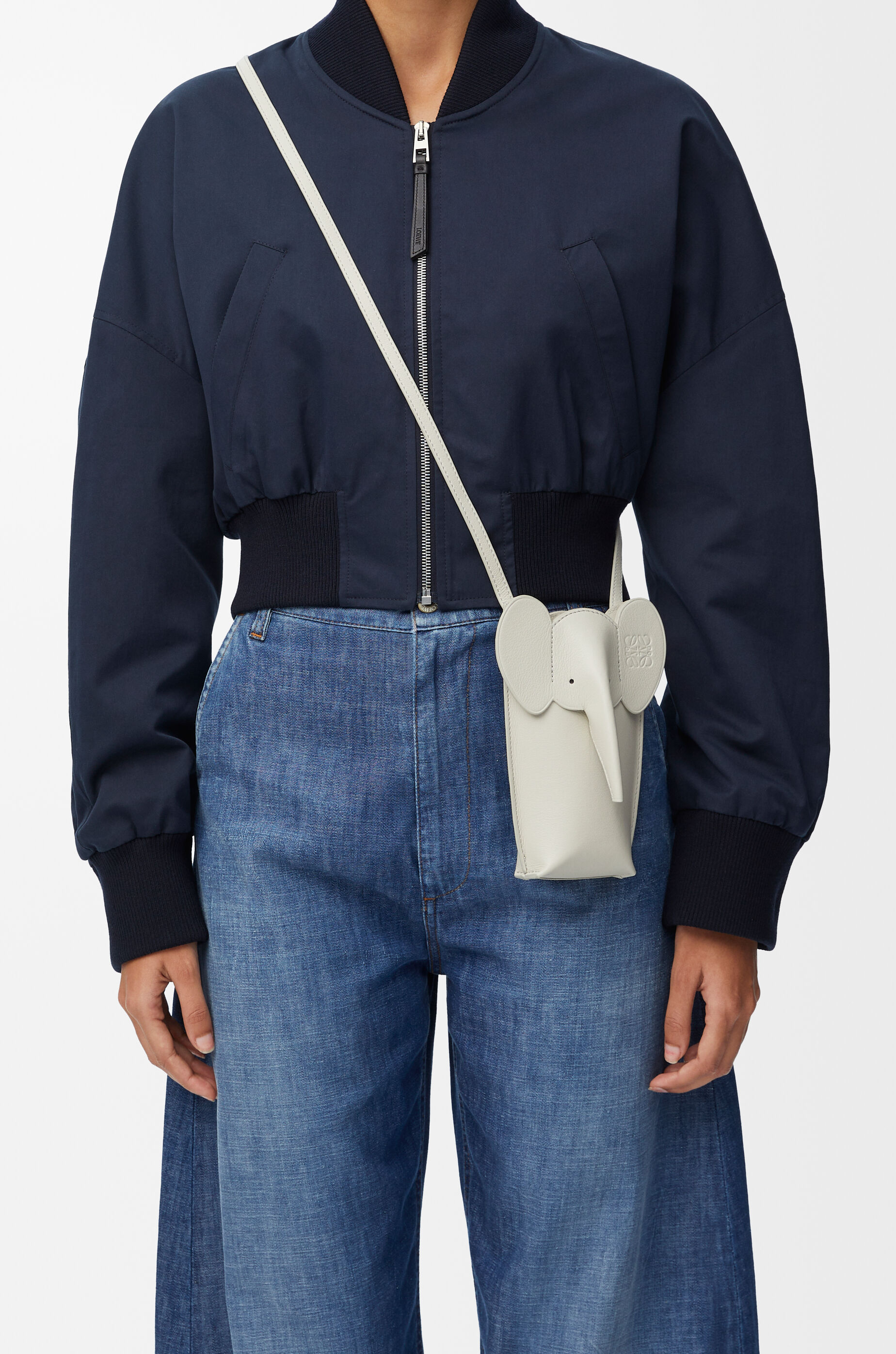 エレファント ポケット（クラシックカーフ） シーソルト - LOEWE