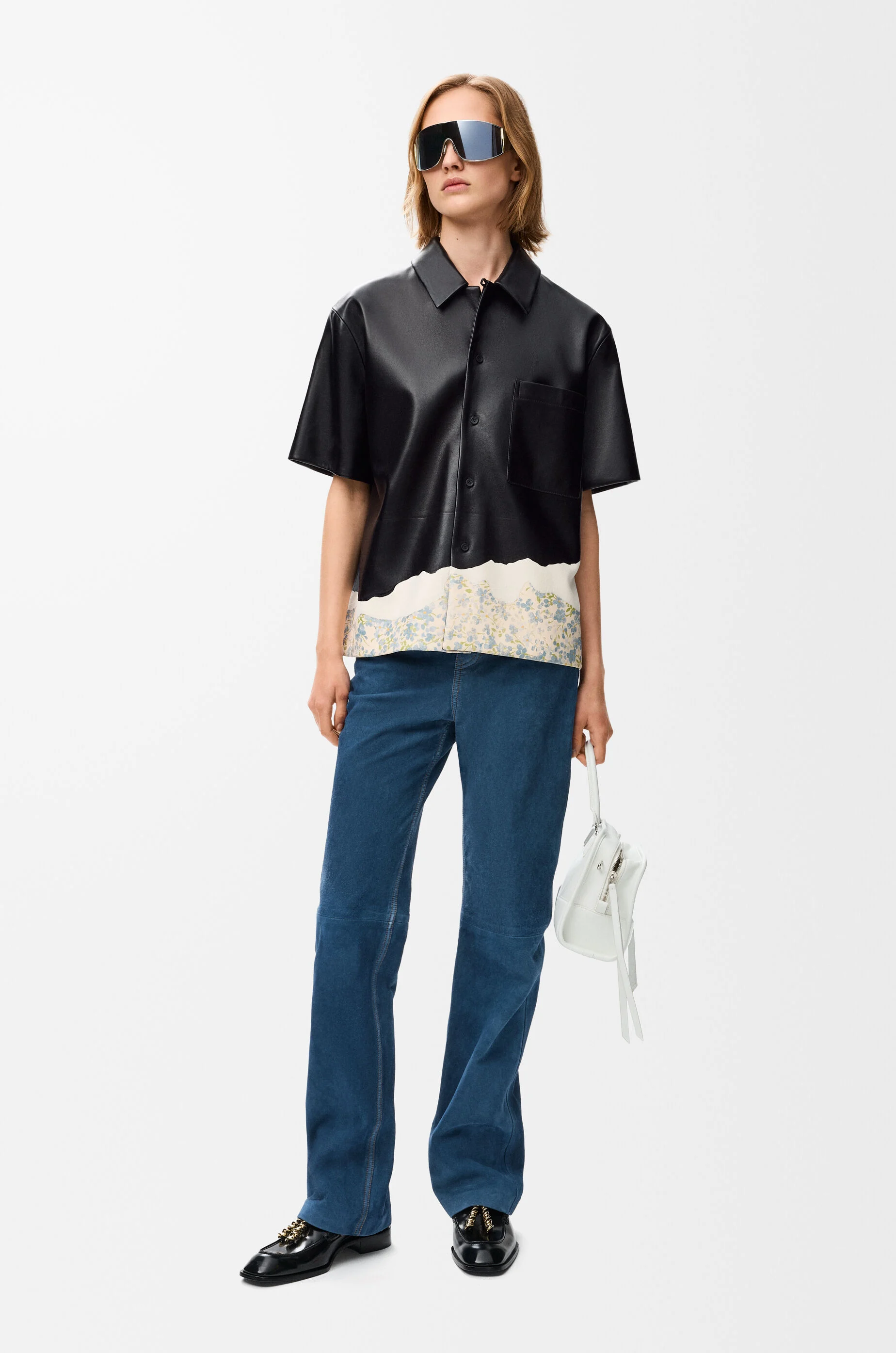 ショートスリーブ シャツ（ナパラム） ブラック - LOEWE Japan