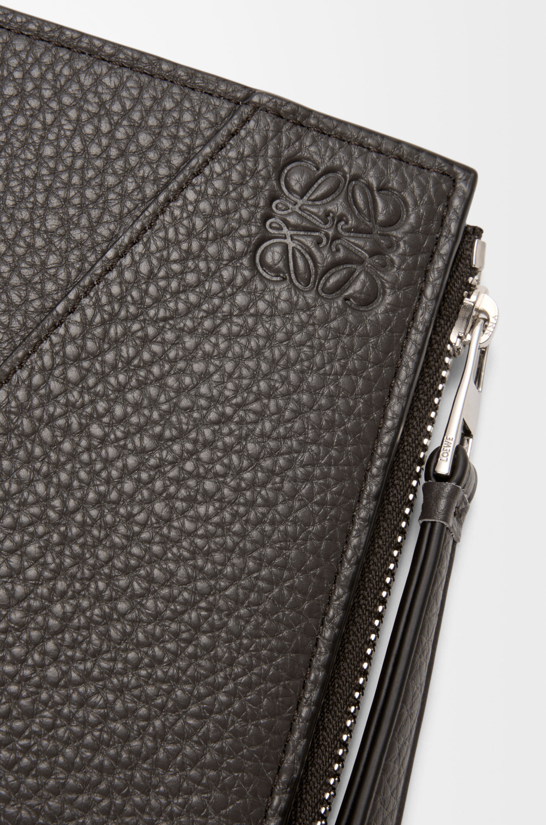 パズル スリム コンパクト ウォレット（サプルグレインカーフ） グレー