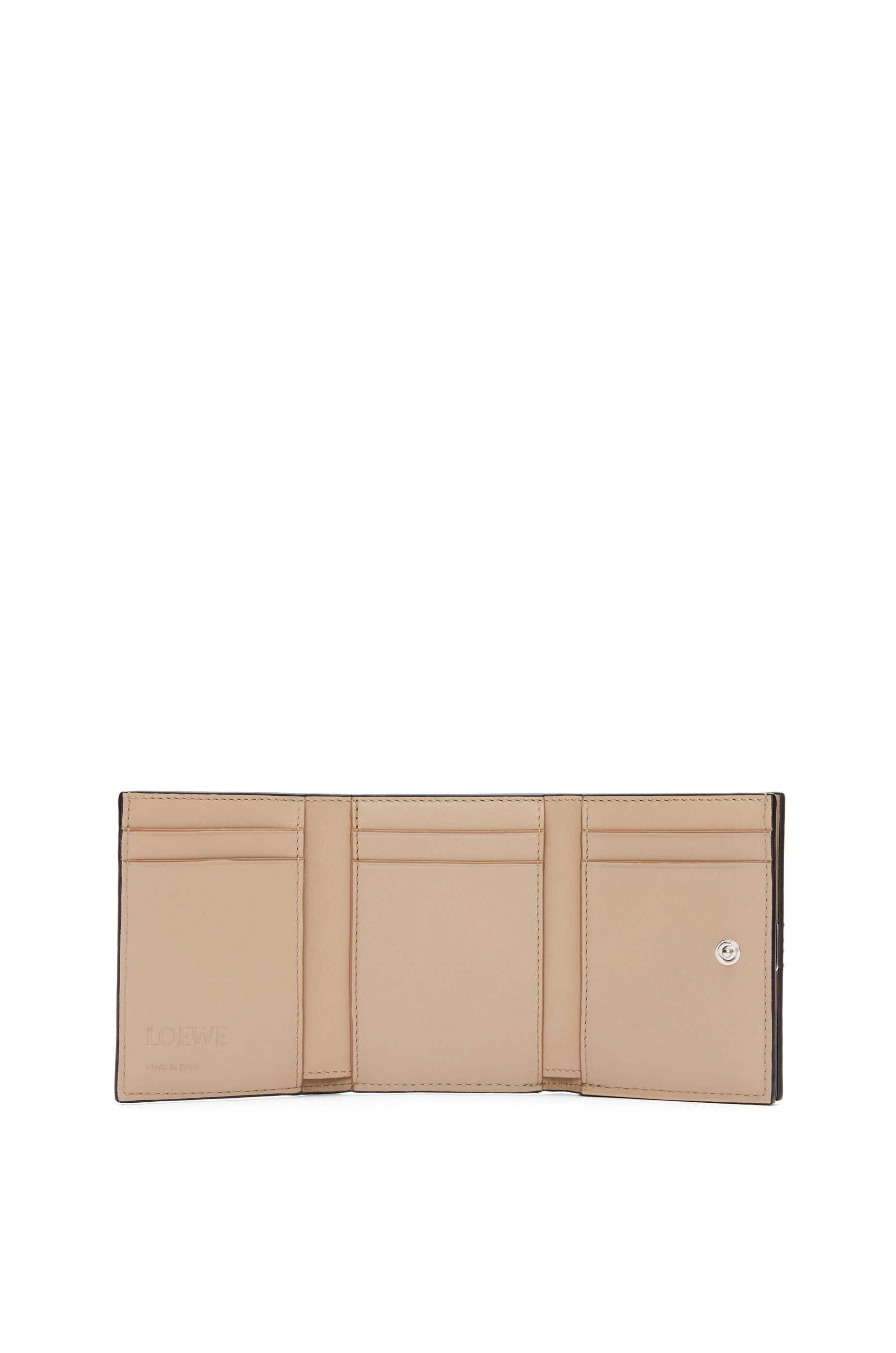 アナグラム トライフォールド ウォレット（ペブルグレインカーフ） サンド - LOEWE