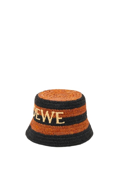 LOEWE Bucket hat in raffia Black/Honey Gold