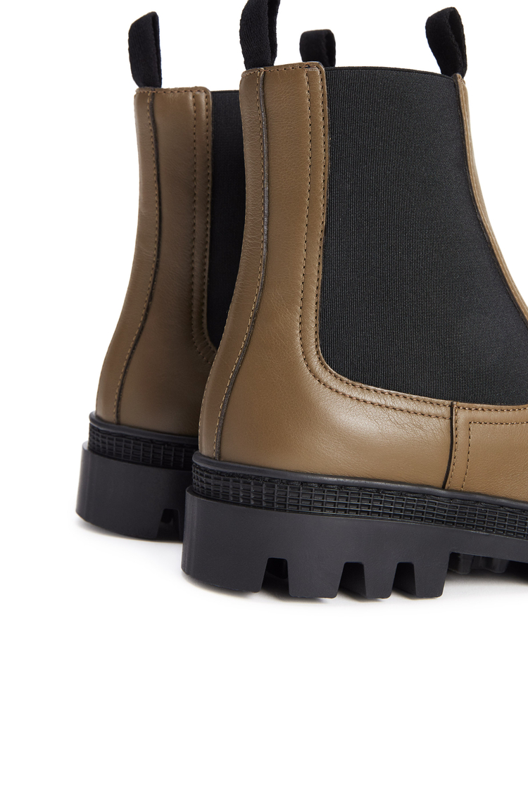 LOEWE Chelsea boot in calfskin Khaki Green