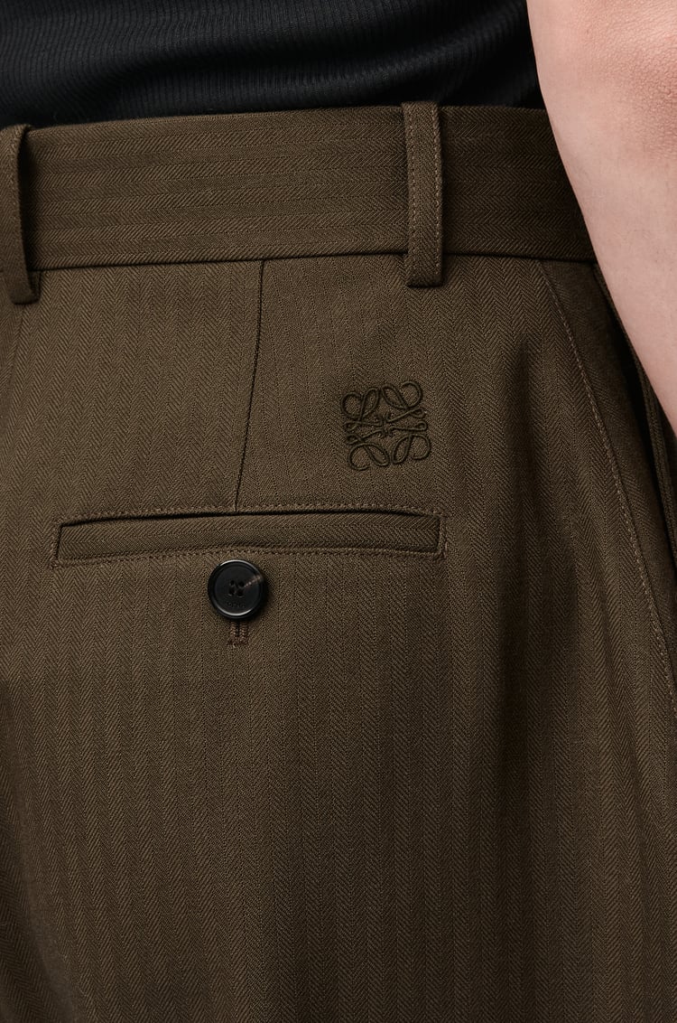 LOEWE 羊毛錐形長褲 卡其綠