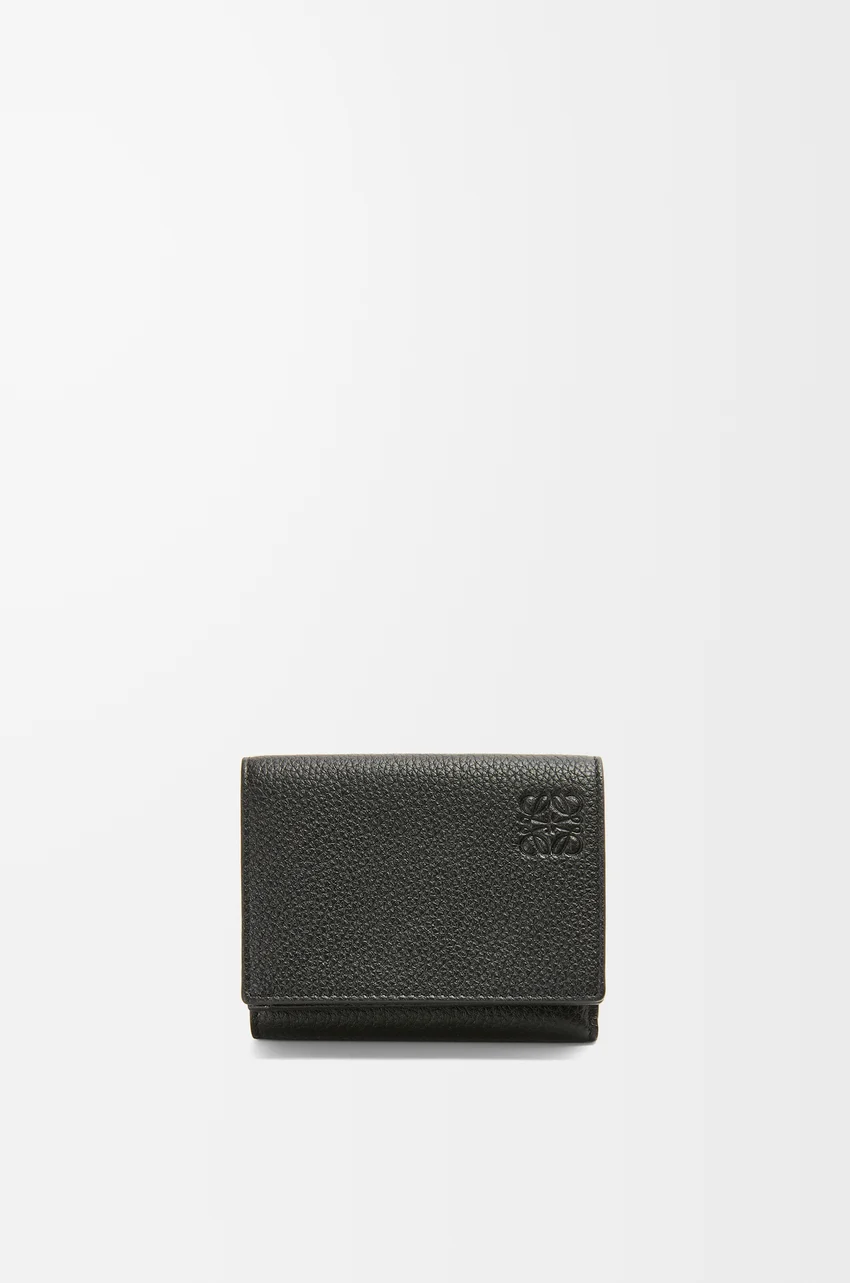 Trifold wallet in soft grained calfskin
