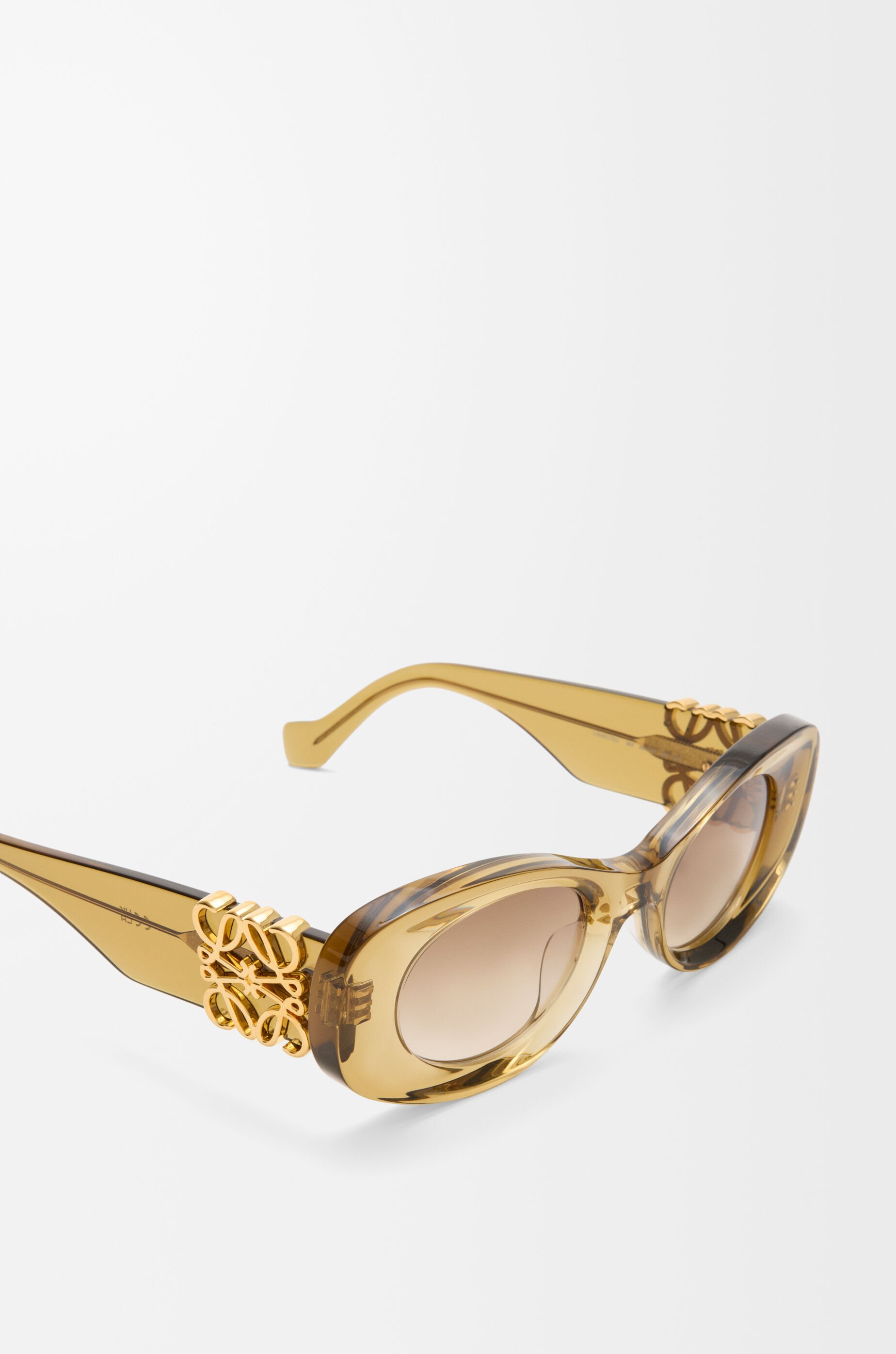 Loewe | Designer Bags, Clothing, Accessories for Women & Men
