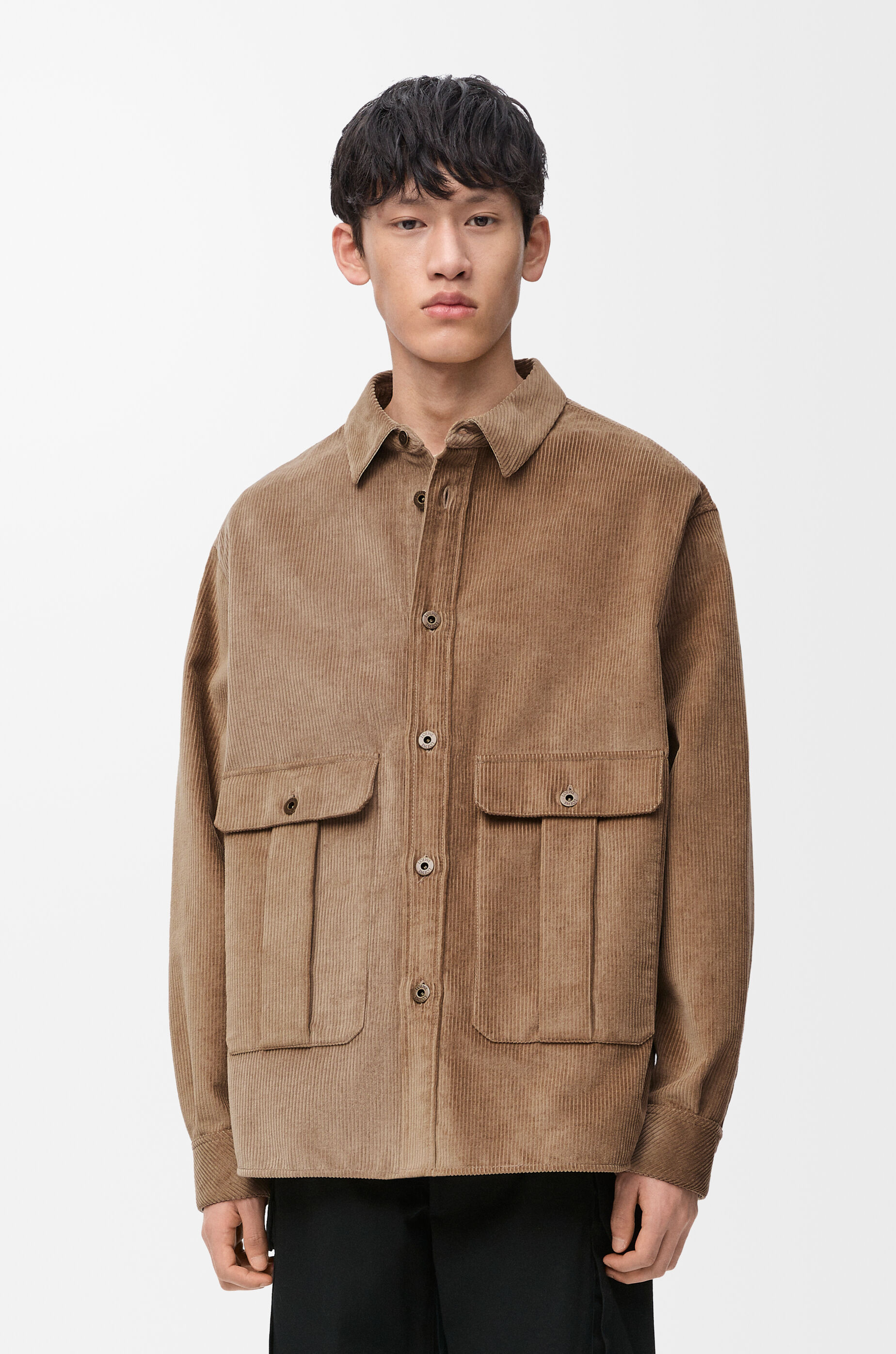 LOEWE ウールシャツ すぐ届く【LOEWE】シャツ ウール 夏にぴったし オシャレ映え