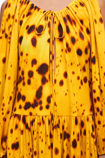 LOEWE Kleid aus Baumwolle Gelbgold/Mehrfarbig plp_rd