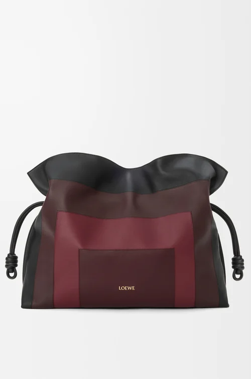 LOEWE XL Flamenco Clutch aus Nappa-Kalbsleder Black/Burgundy