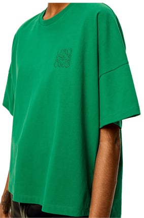 LOEWE Camiseta corta oversize en algodón con anagrama Verde Selva plp_rd