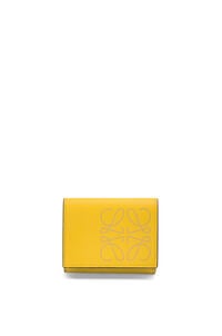 LOEWE Brand trifold 6 cardholder in calfskin Mustard/Light Oat pdp_rd