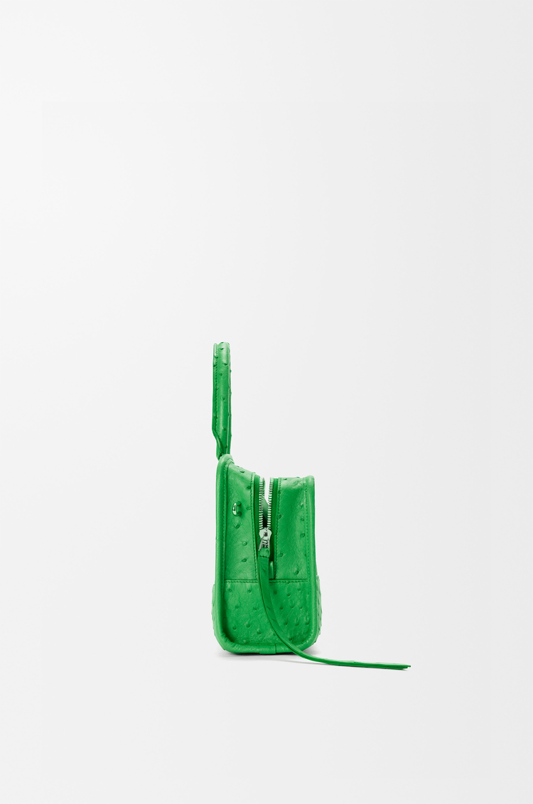 LOEWE Borsa Amazona 180 piccola in pelle di struzzo Verde Trifoglio