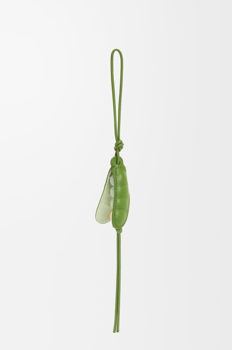 LOEWE Charm Pea pod en piel de ternera Verde Primavera/Jade