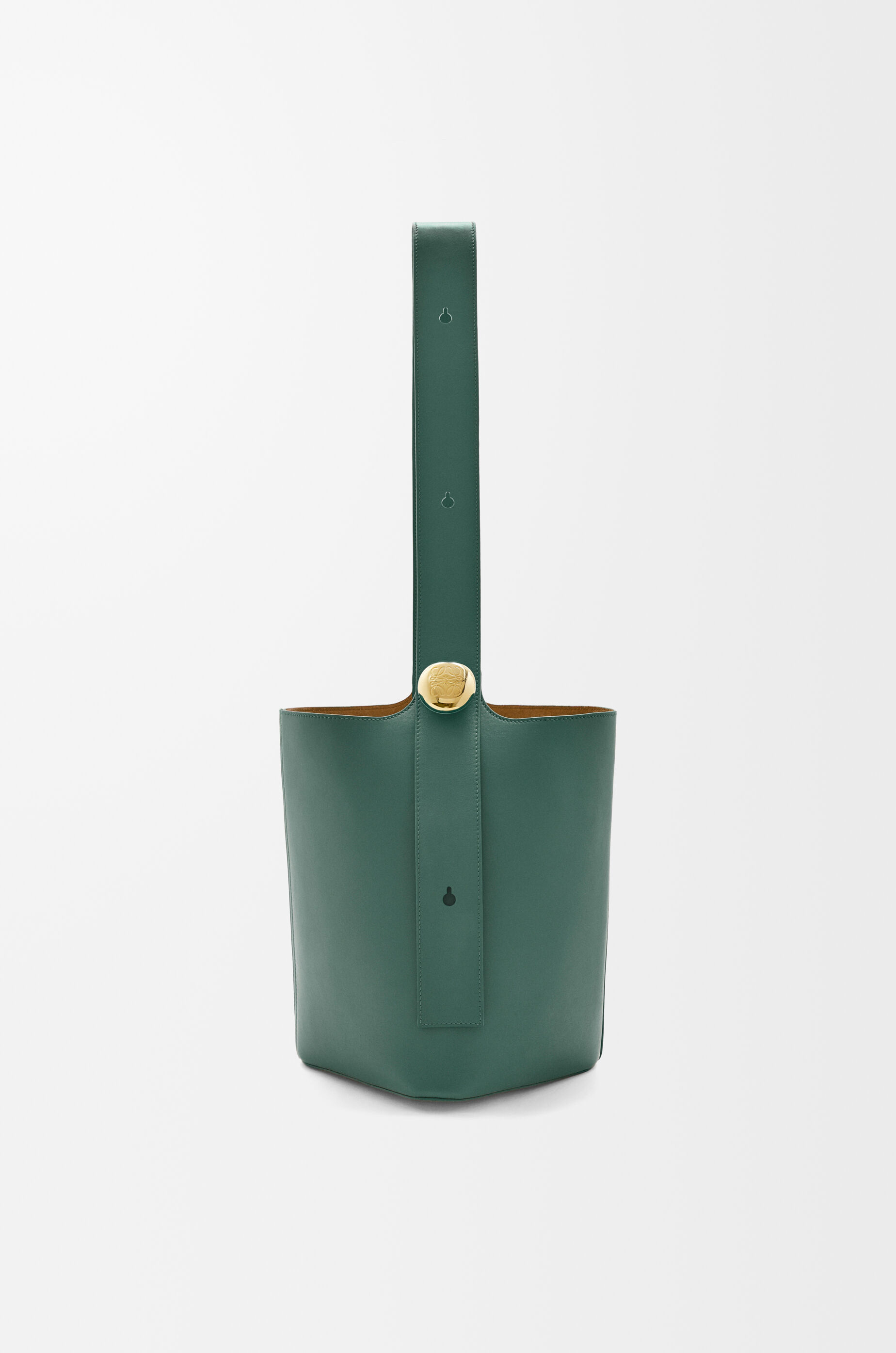 美品ため最終お値下げ】LOEWE / バケットバッグ スモール ホワイト