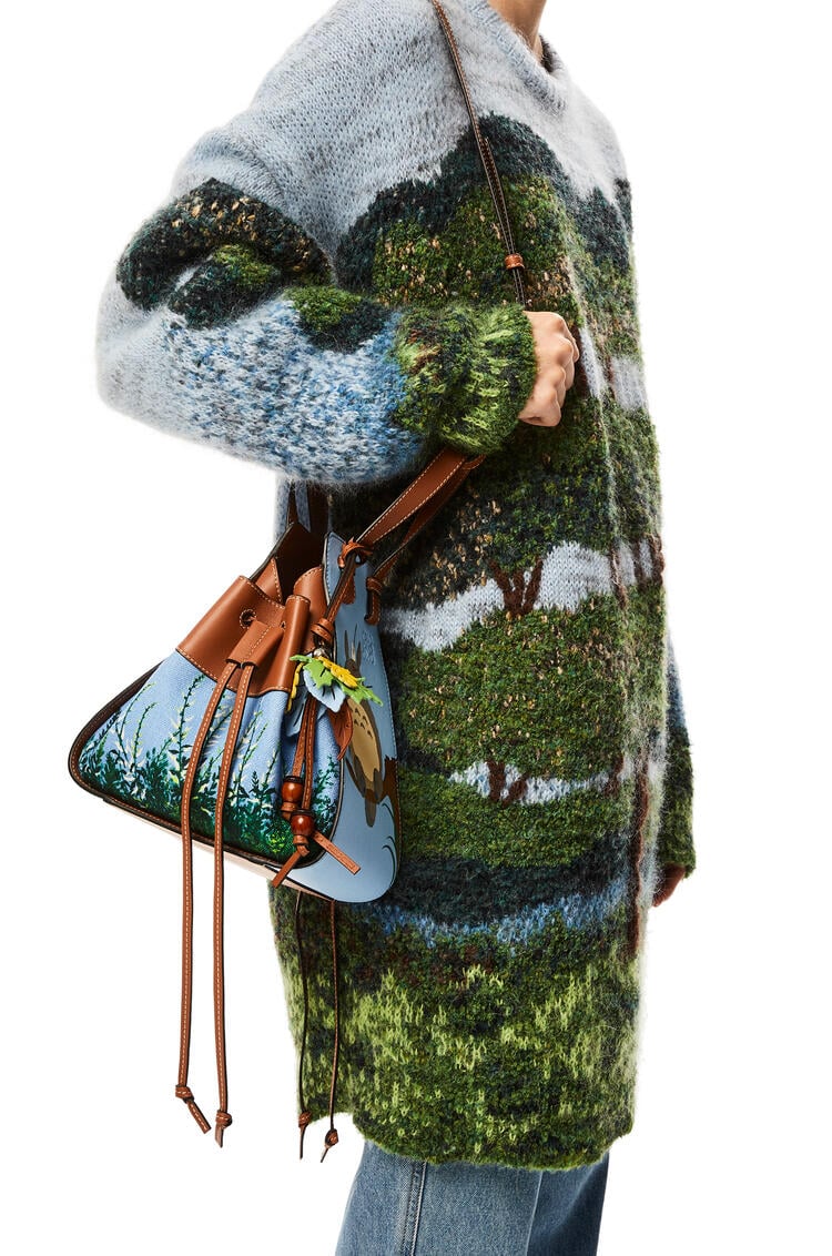 Loewe ra mắt bộ sưu tập capsule Loewe x My Neighbor Totoro Loewe ra mắt bộ sưu tập capsule Loewe x My Neighbor Totoro