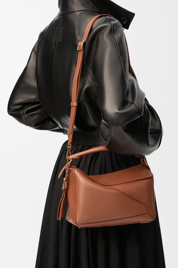 LOEWE Small Featherlight Puzzle bag in nappa lambskin Pecan