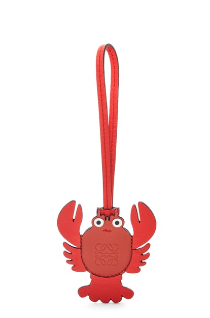 LOEWE Funda Airtag Lobster  en piel de ternera Rojo