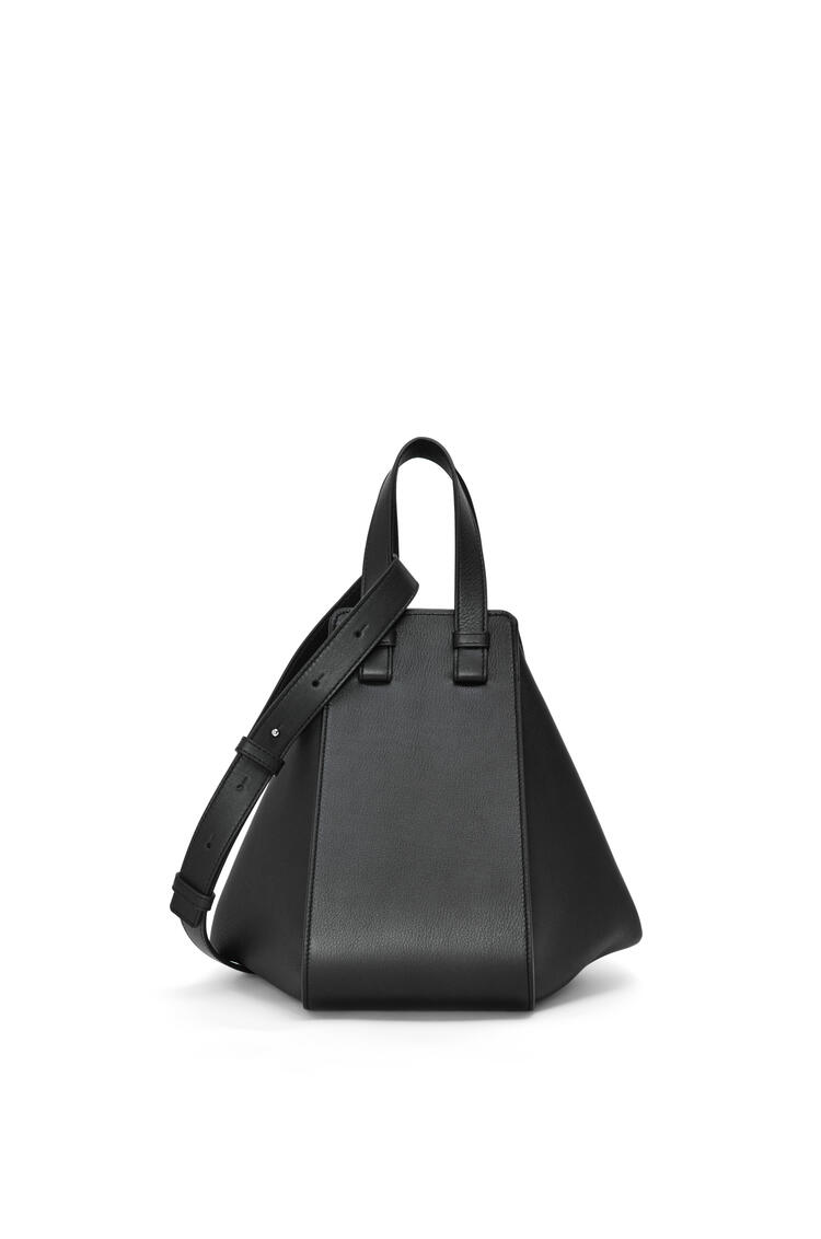 LOEWE Small Hammock bag in classic calfskin Black