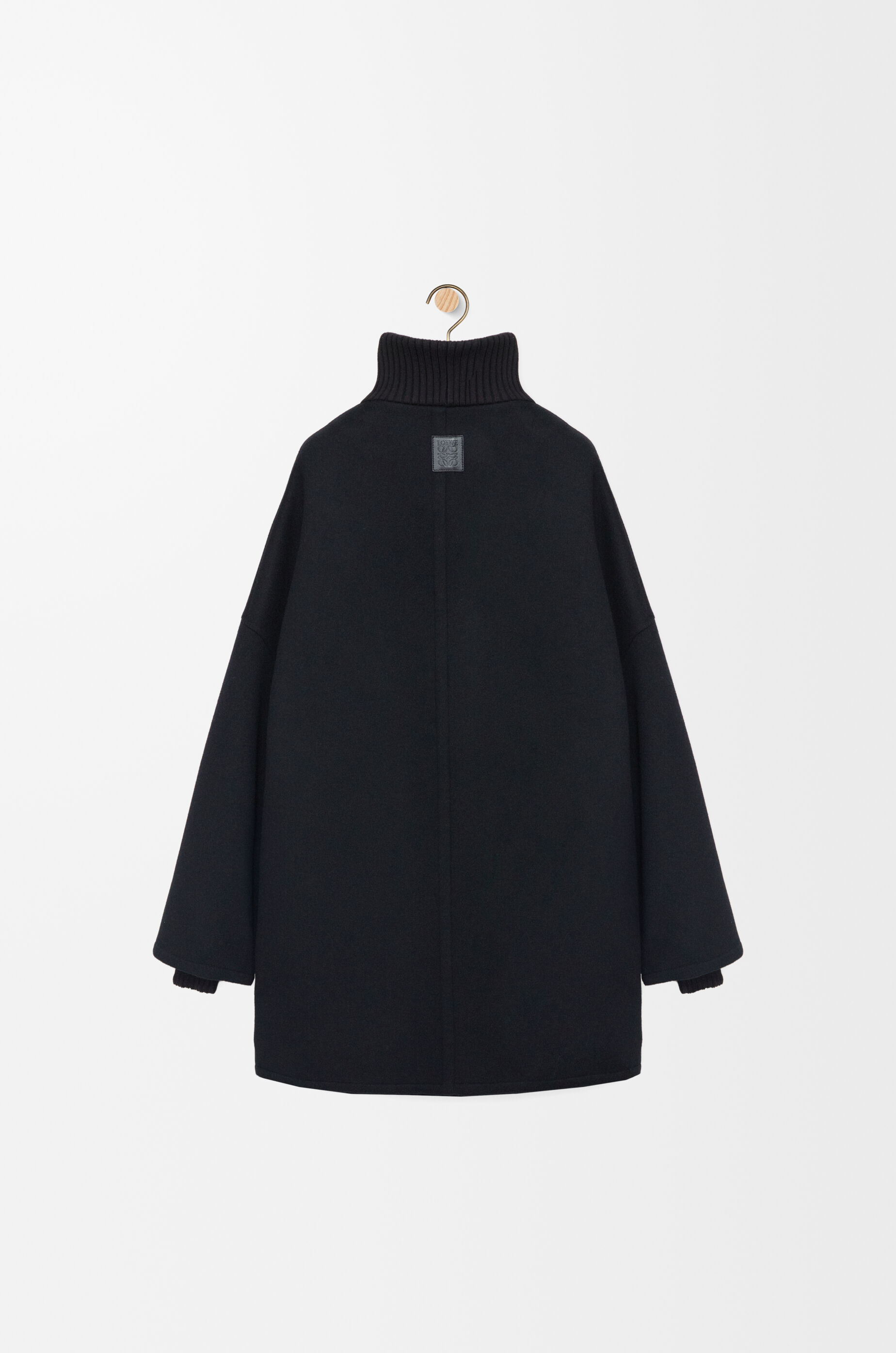 Coat in wool Black - LOEWE