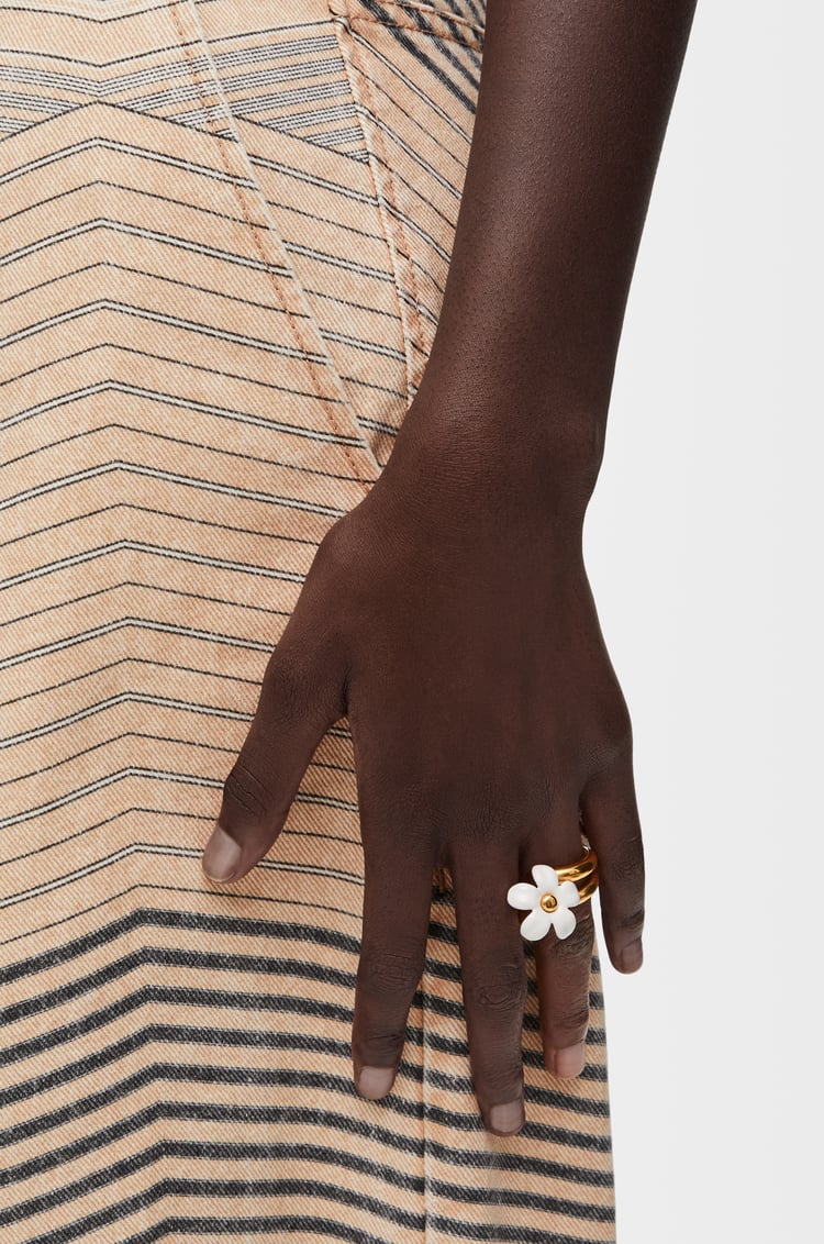 LOEWE Anillo Flor en plata de ley y esmalte Dorado/Blanco