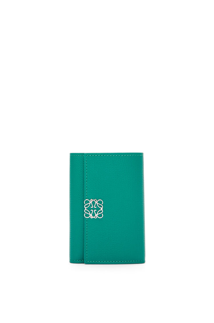 LOEWE Anagram small vertical wallet in pebble grain calfskin Emerald Green