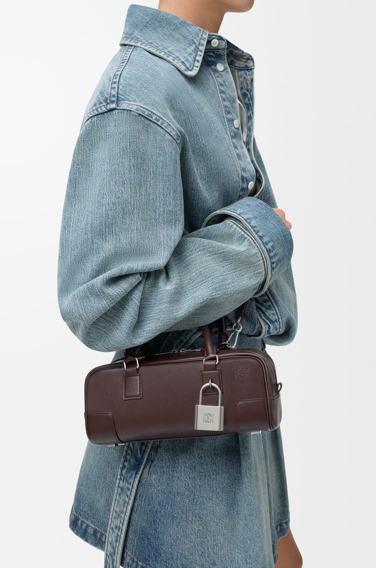 LOEWE アマソナ23 クロップド バッグ（シャイニーカーフ） ダークブラウニー