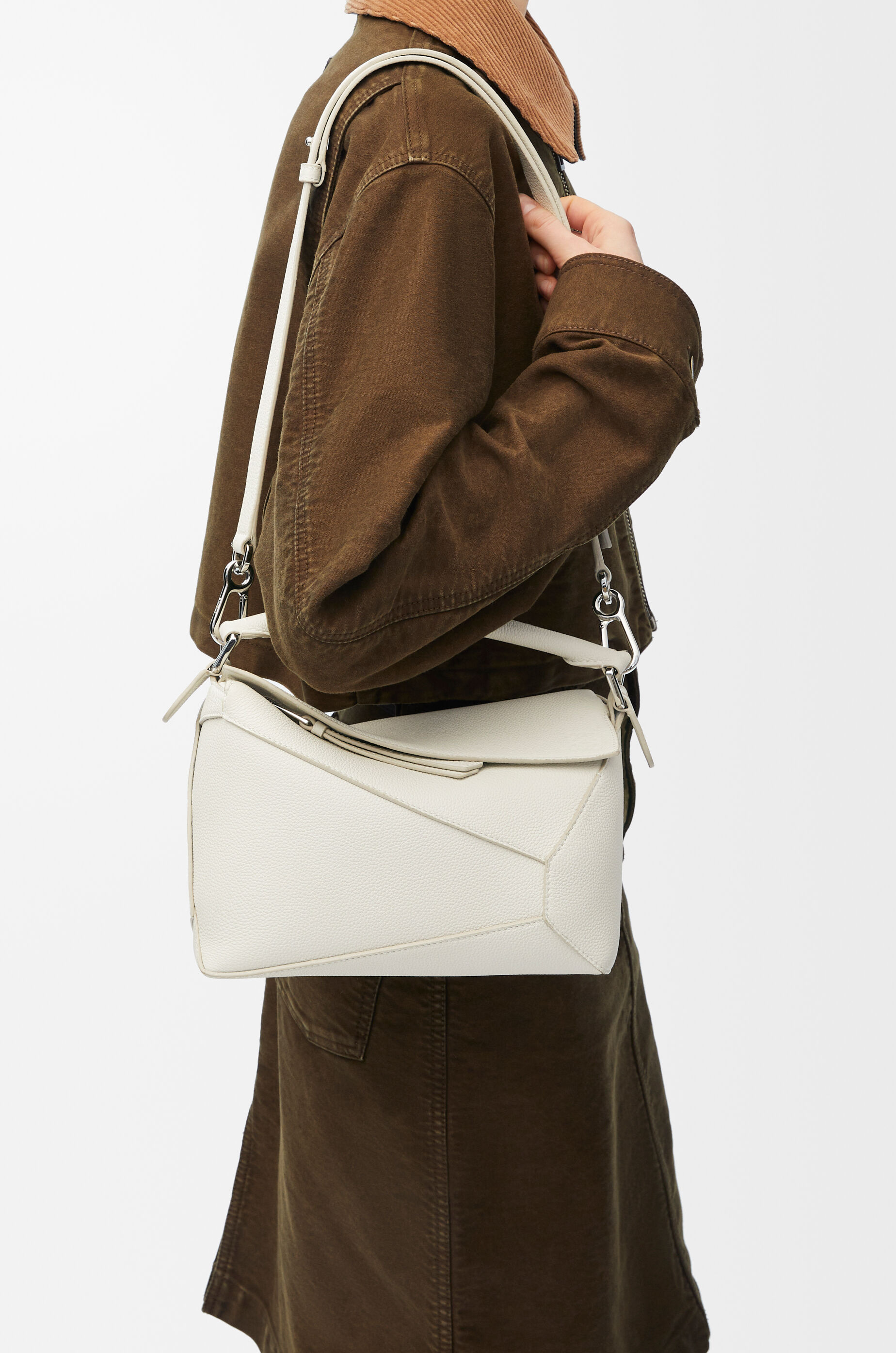 三越伊勢丹 | LOEWE/ロエベ通販 | ミリタリー バックパック