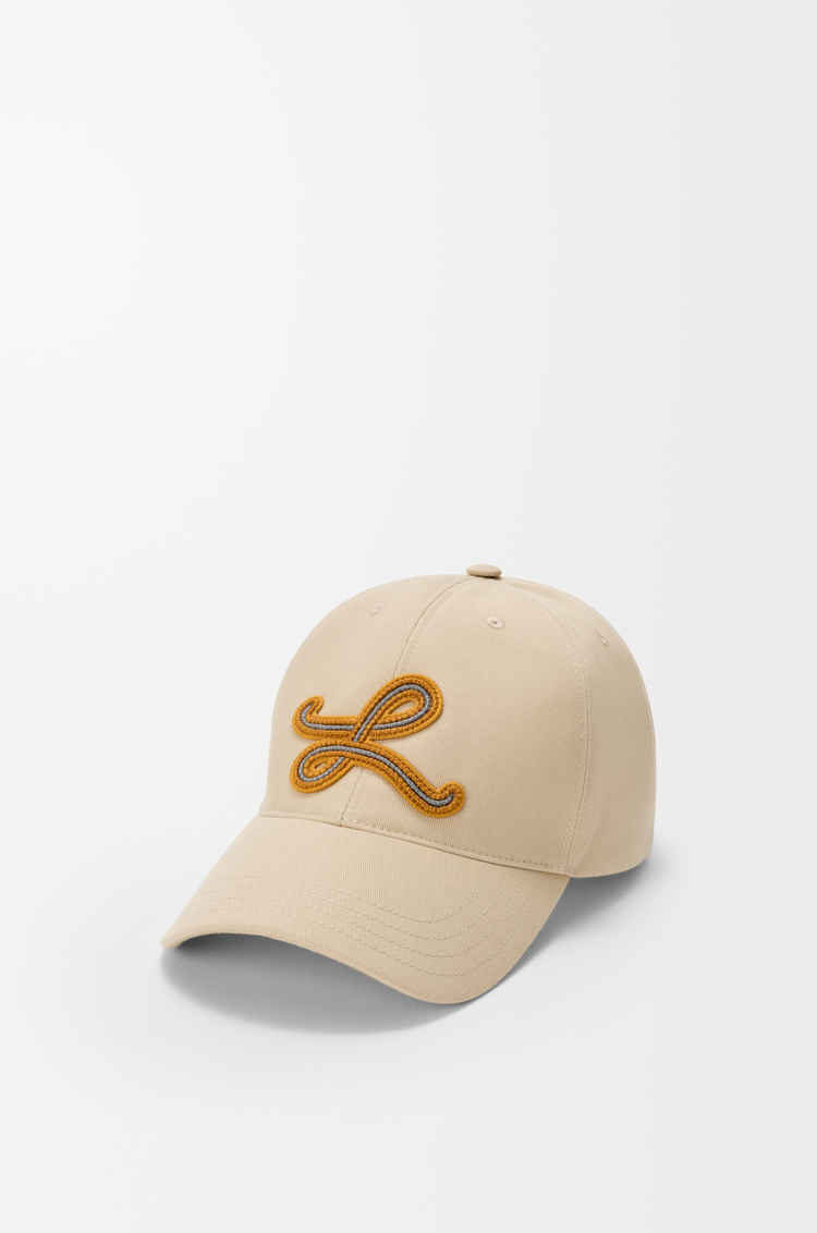 LOEWE Gorra con parche L en algodón Beige