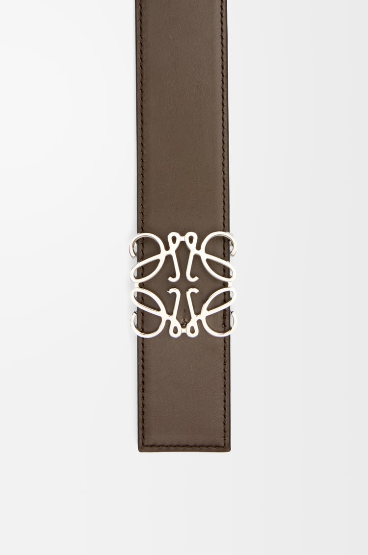 LOEWE Cinturón reversible Anagram en piel de ternera Gris Oscuro/Paladio