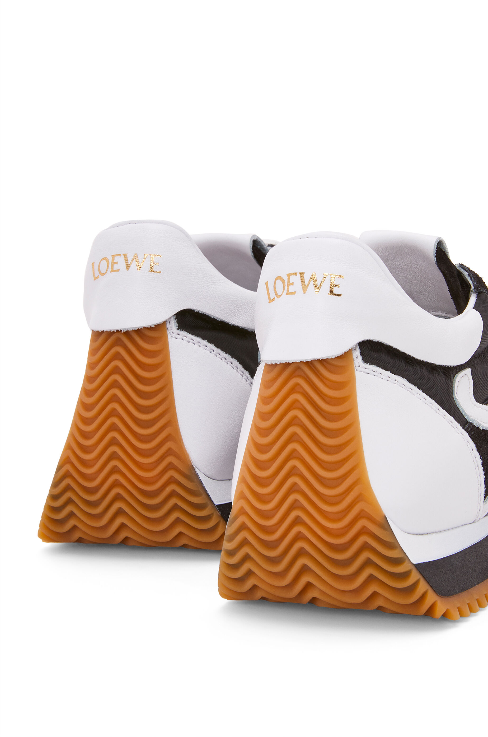 Flow runner in nylon and suede Flow runner in nylon and suede