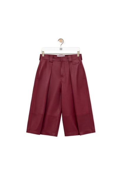 LOEWE Pleated shorts in nappa lambskin Bordeaux plp_rd