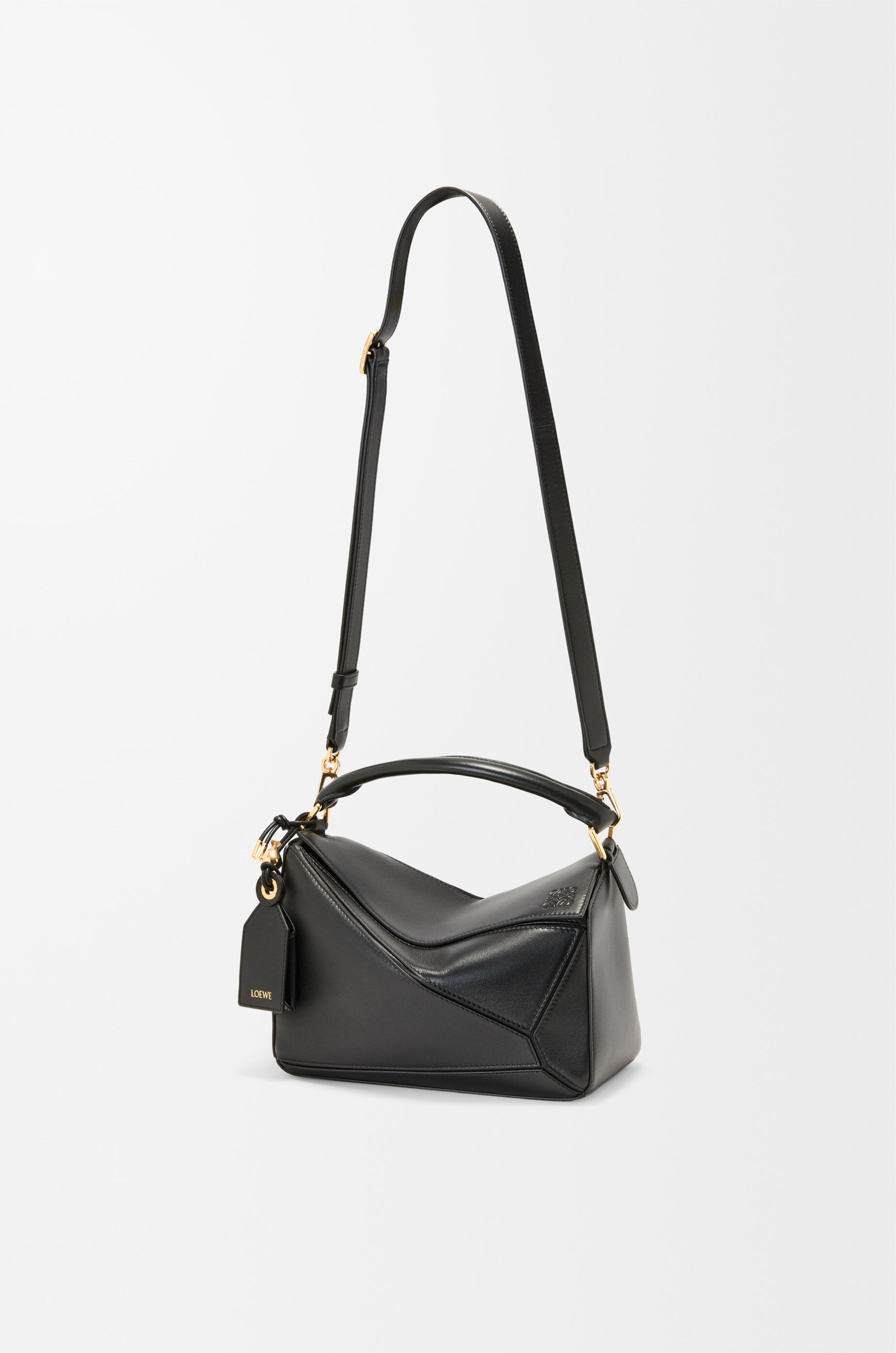 フェザーライト パズルバッグ スモール（ナパラム） ブラック - LOEWE