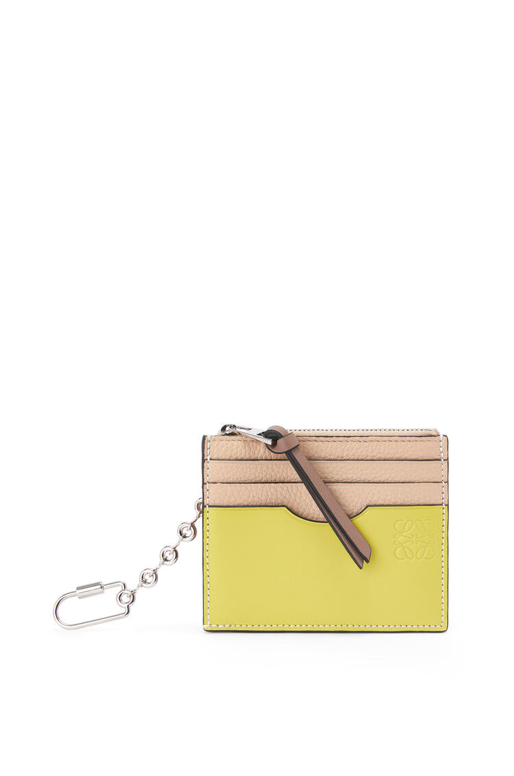 LOEWE Square cardholder in soft grained calfskin with chain Nude/Citronelle pdp_rd