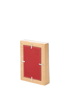 LOEWE Small photo frame in grained calfskin Cherry plp_rd