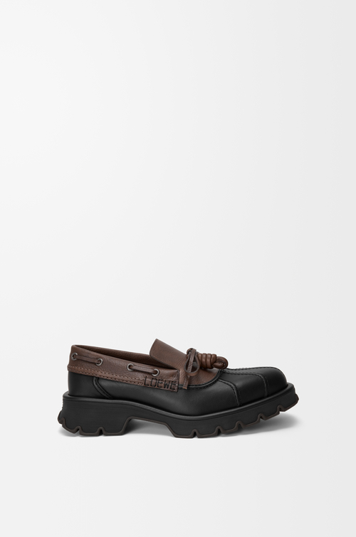 LOEWE Bobby derby in calfskin and vegetable-tanned calfskin ブラック/カカオ
